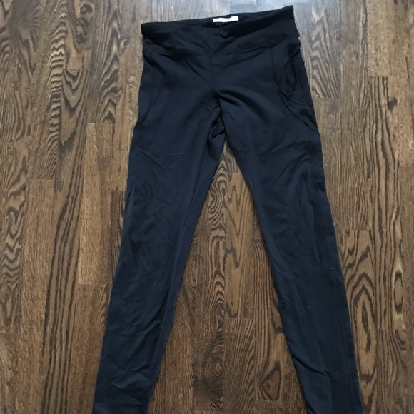 đź”…3/30$đź”…Black sport leggings - Picture 2 of 3